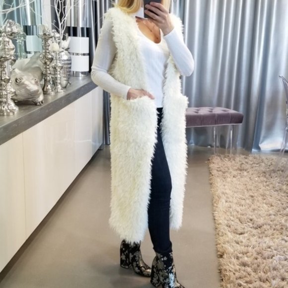 Jackets & Blazers - CHIC DOLLZ Full Length Fur Vest